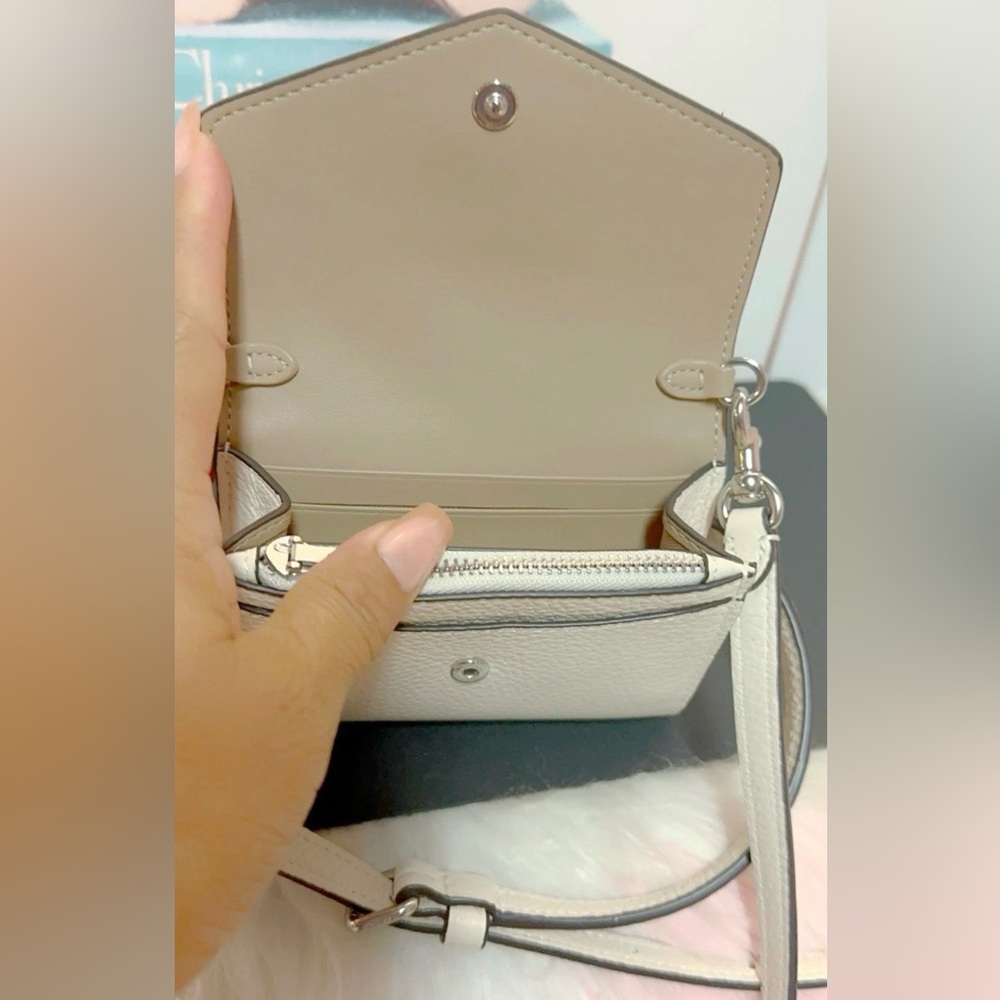 NWOT COACH Mini Leather Crossbody Bag/Wallet 😍❤️ - Picture 15 of 16